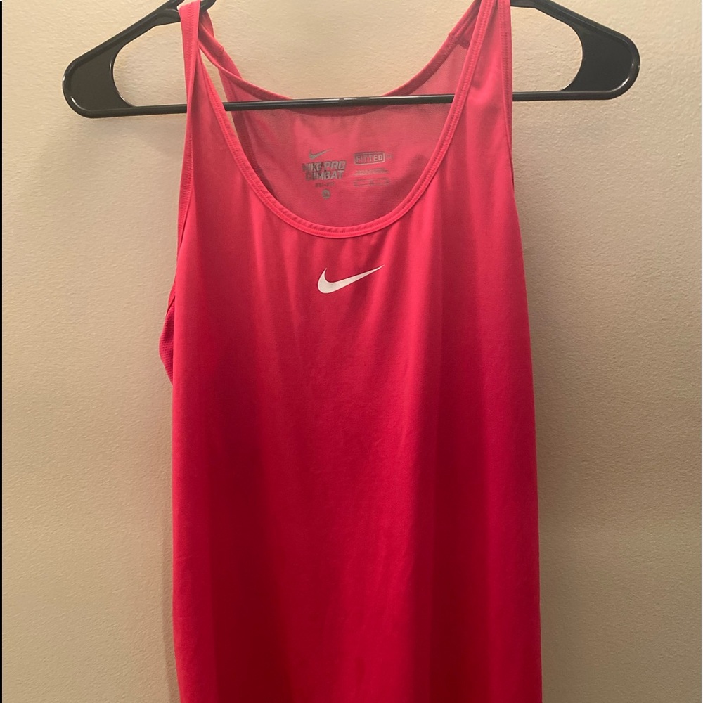 Nike Workout Tank-top - Medium